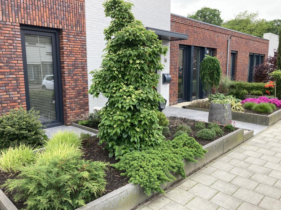 Prijsuitreiking voortuinen Groei en Bloei Asten en Someren